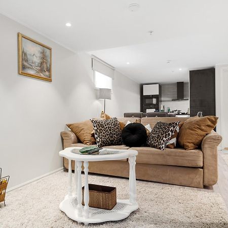 Solsiden Modern Stay: King Beds, Private Entry Trondheim Dış mekan fotoğraf