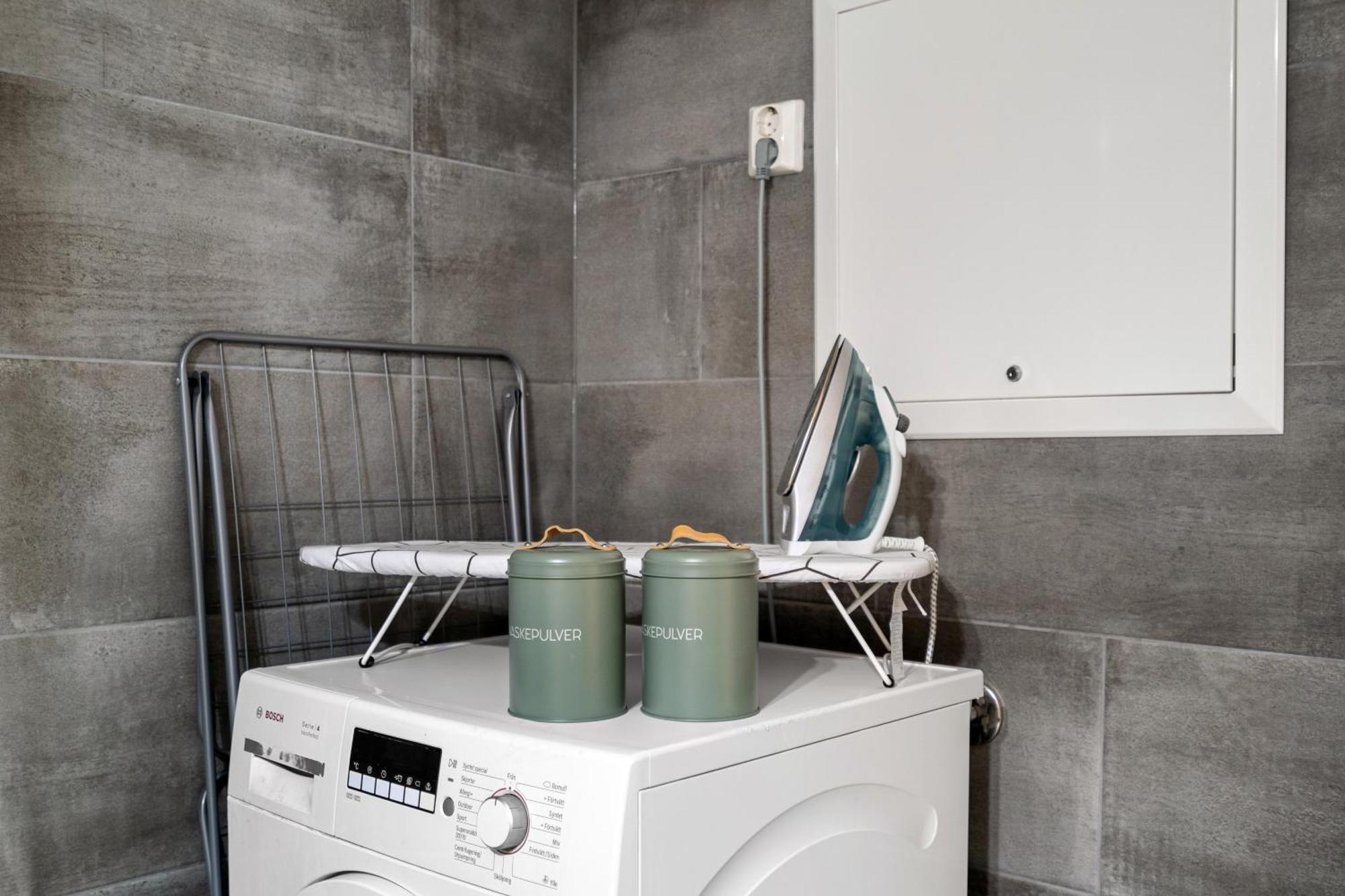 Solsiden Modern Stay: King Beds, Private Entry Trondheim Dış mekan fotoğraf
