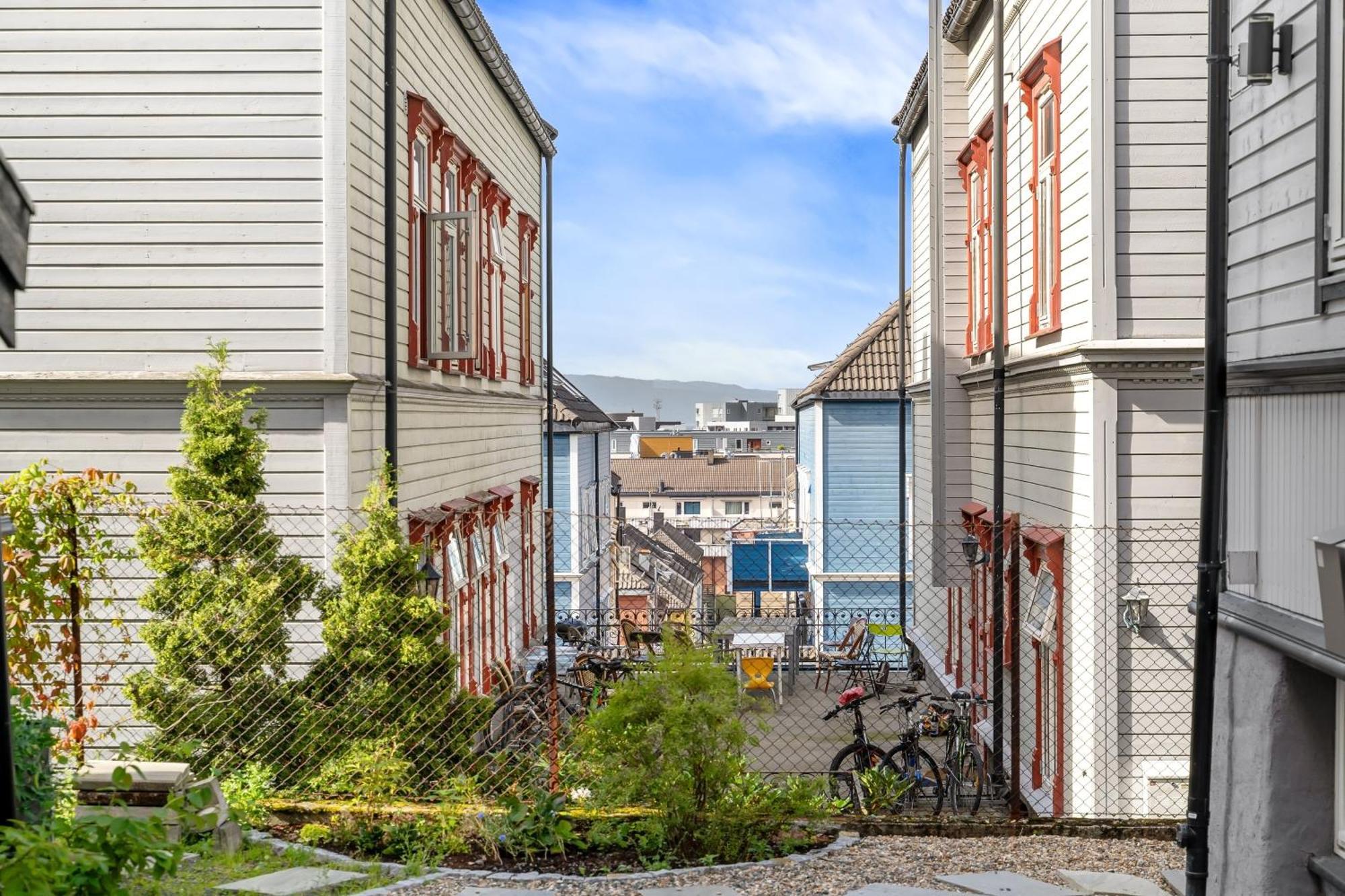 Solsiden Modern Stay: King Beds, Private Entry Trondheim Dış mekan fotoğraf